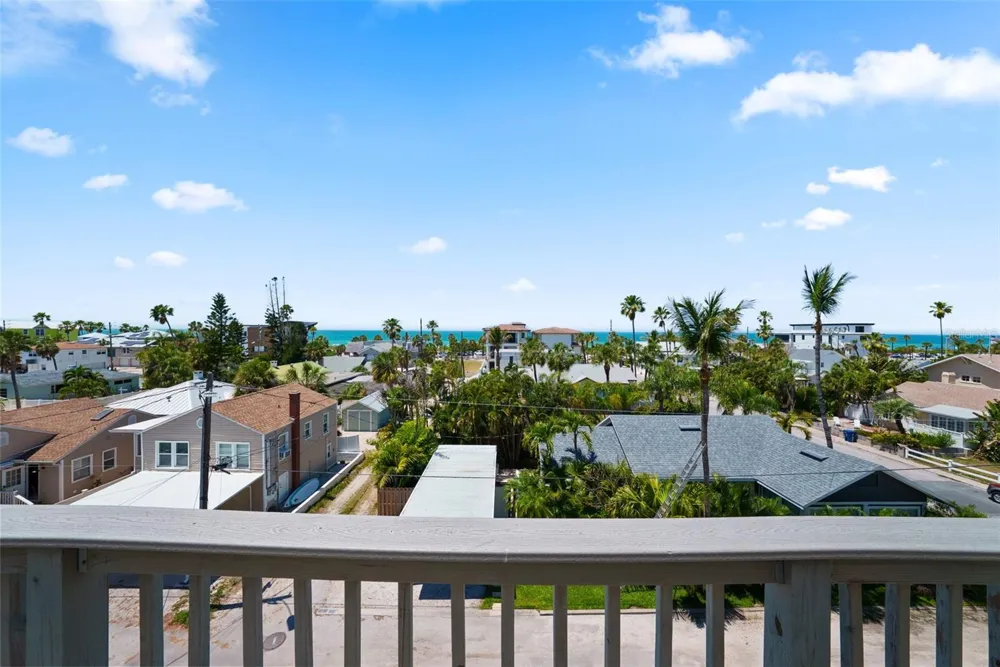 1304 PASS A GRILLE WAY St Pete Beach, FL 33706