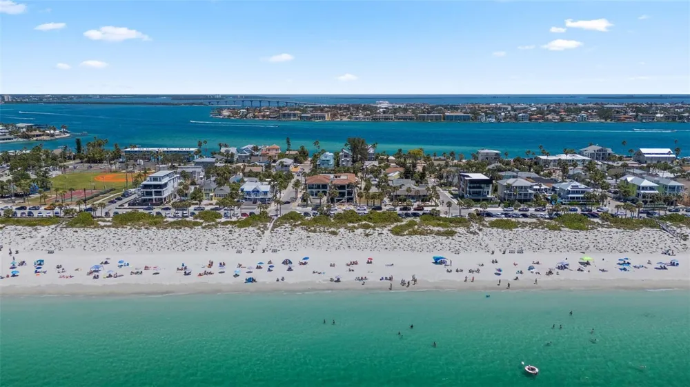 1304 PASS A GRILLE WAY St Pete Beach, FL 33706
