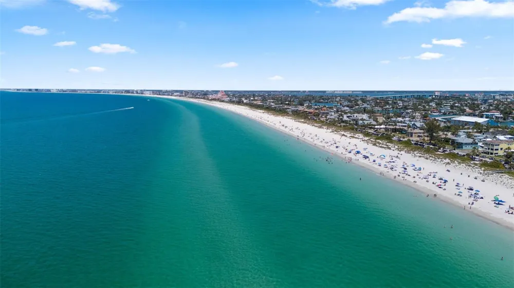 1304 PASS A GRILLE WAY St Pete Beach, FL 33706