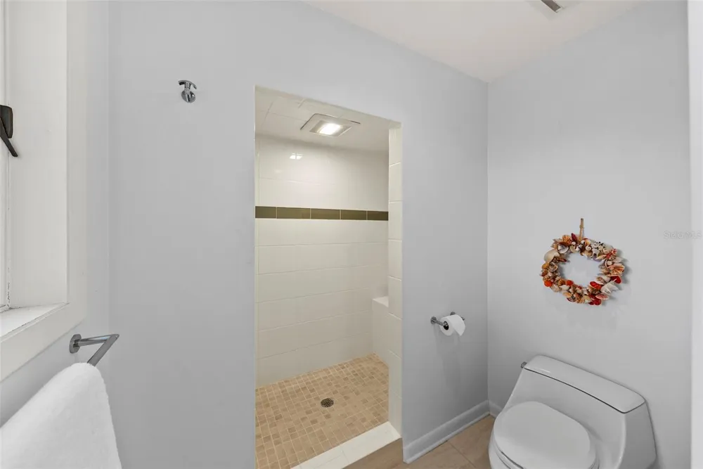 1304 PASS A GRILLE WAY St Pete Beach, FL 33706