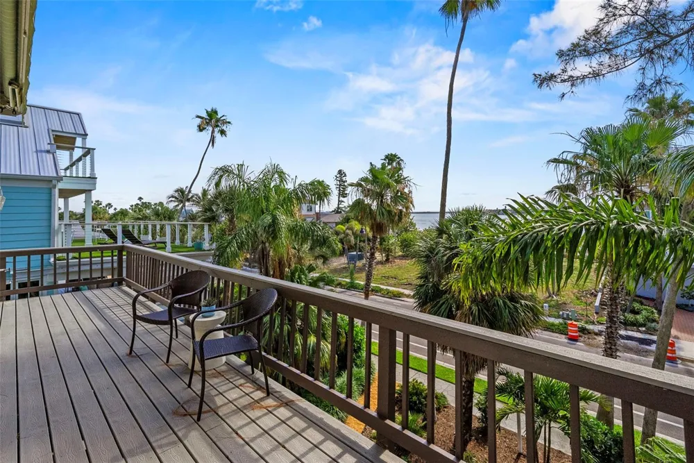 1304 PASS A GRILLE WAY St Pete Beach, FL 33706