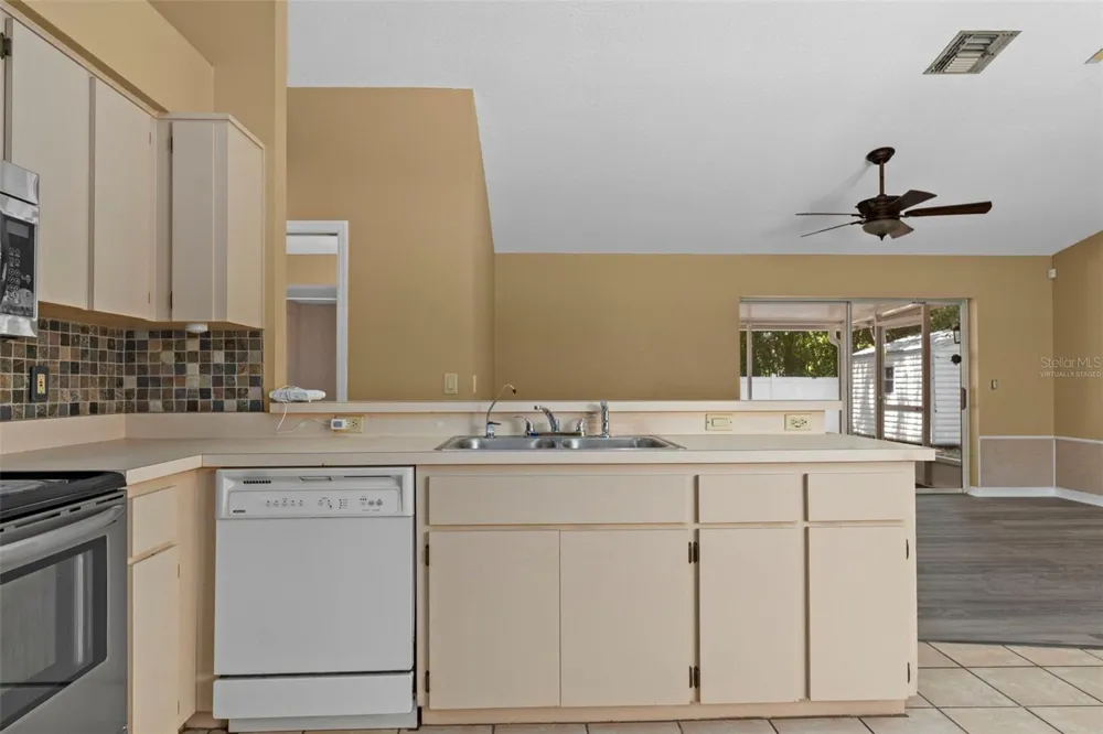 6236 W PINEDALE CIRCLE Crystal River, FL 34429