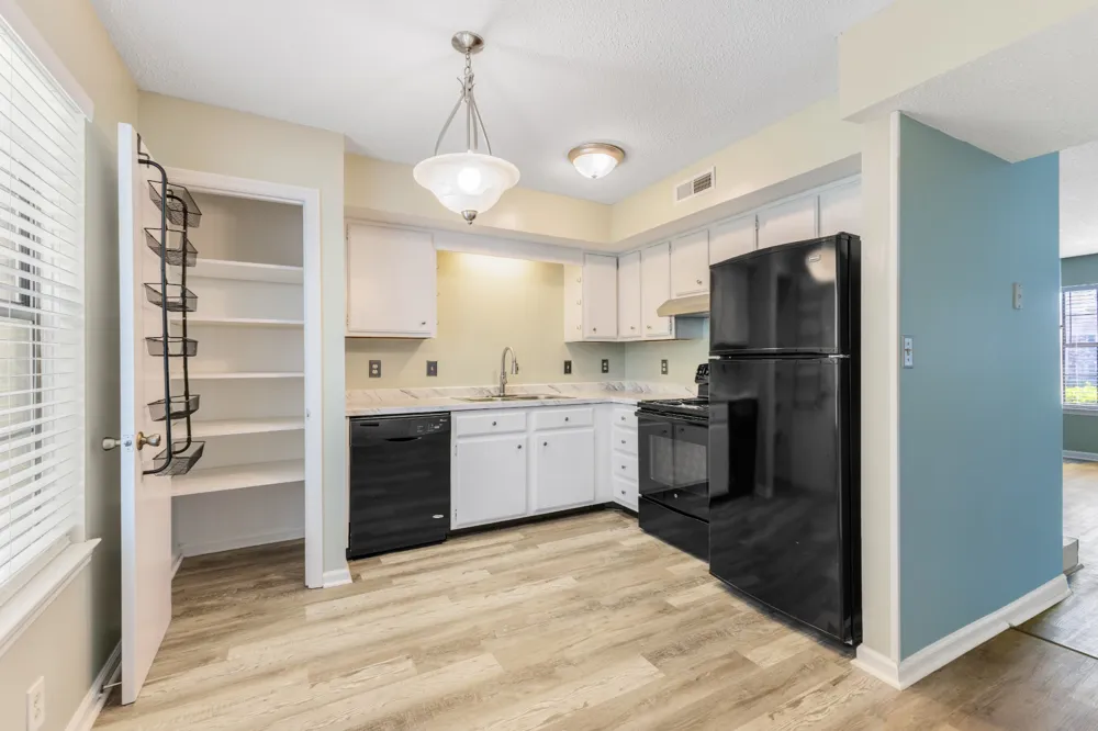 205 Edgewood Dr Hendersonville, TN 37075