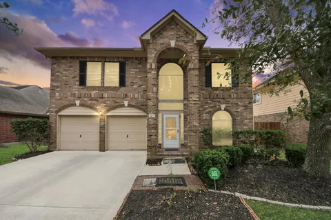 1802 Diamond Brook Drive