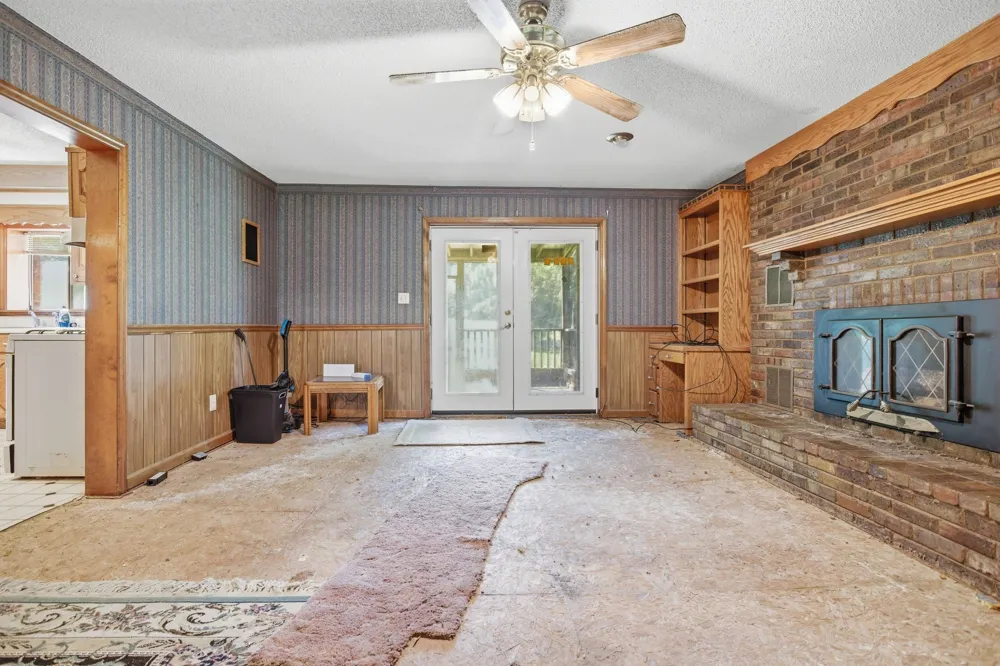 2127 Highway 166 Mount Pleasant, TN 38474