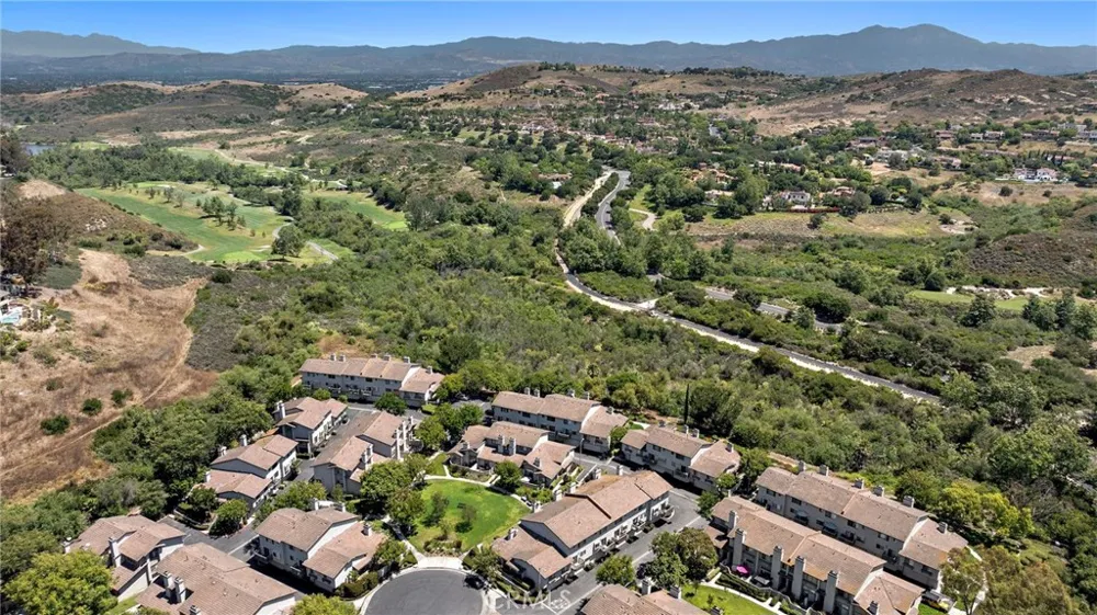 5 Morningside Irvine, CA 92603