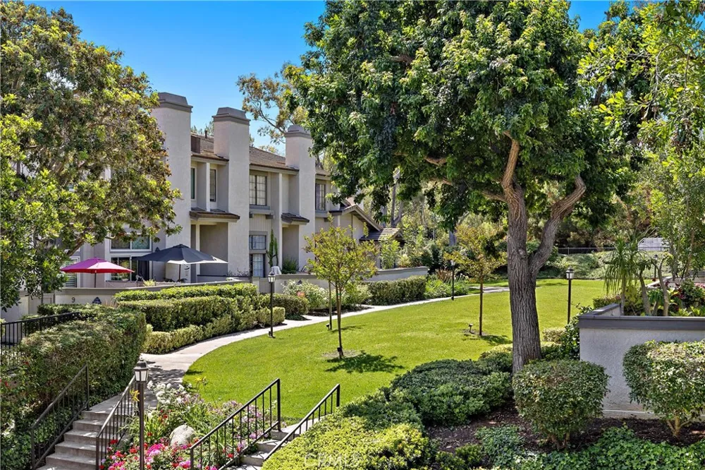 5 Morningside Irvine, CA 92603