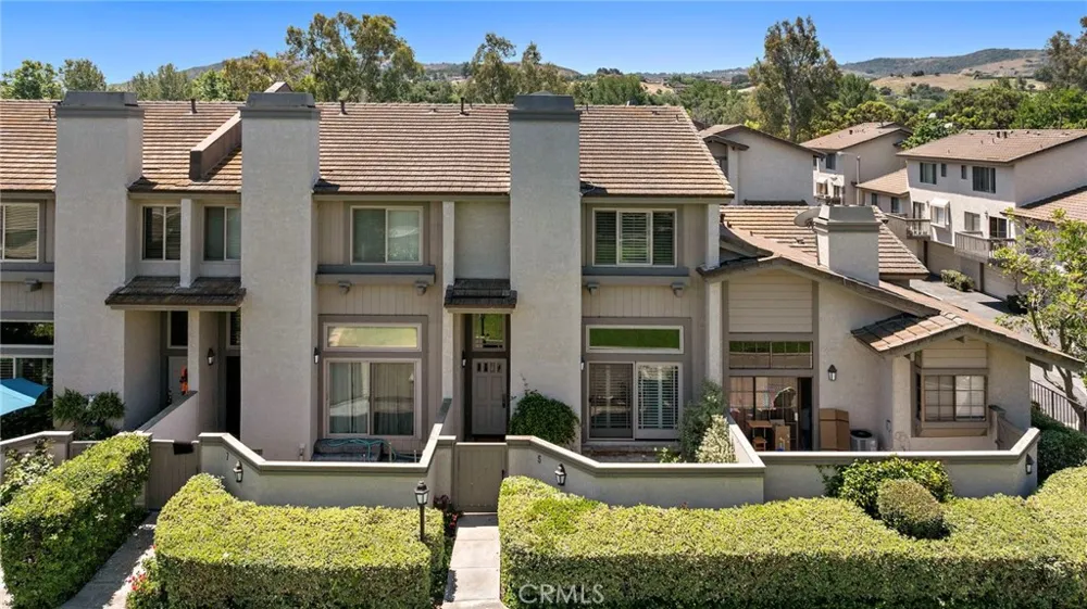 5 Morningside Irvine, CA 92603