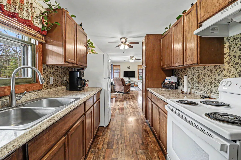 1430 S Walhalla Road Branch, MI 49402