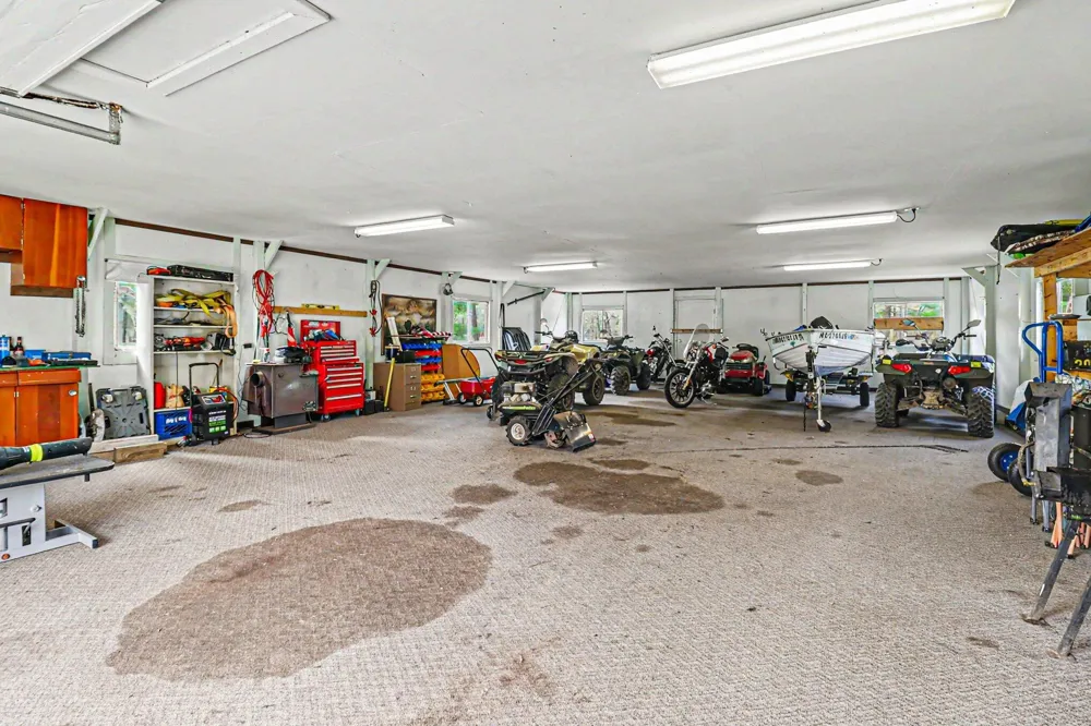 1430 S Walhalla Road Branch, MI 49402