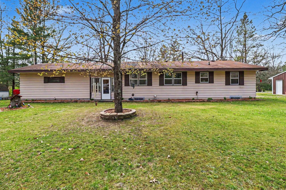 1430 S Walhalla Road Branch, MI 49402