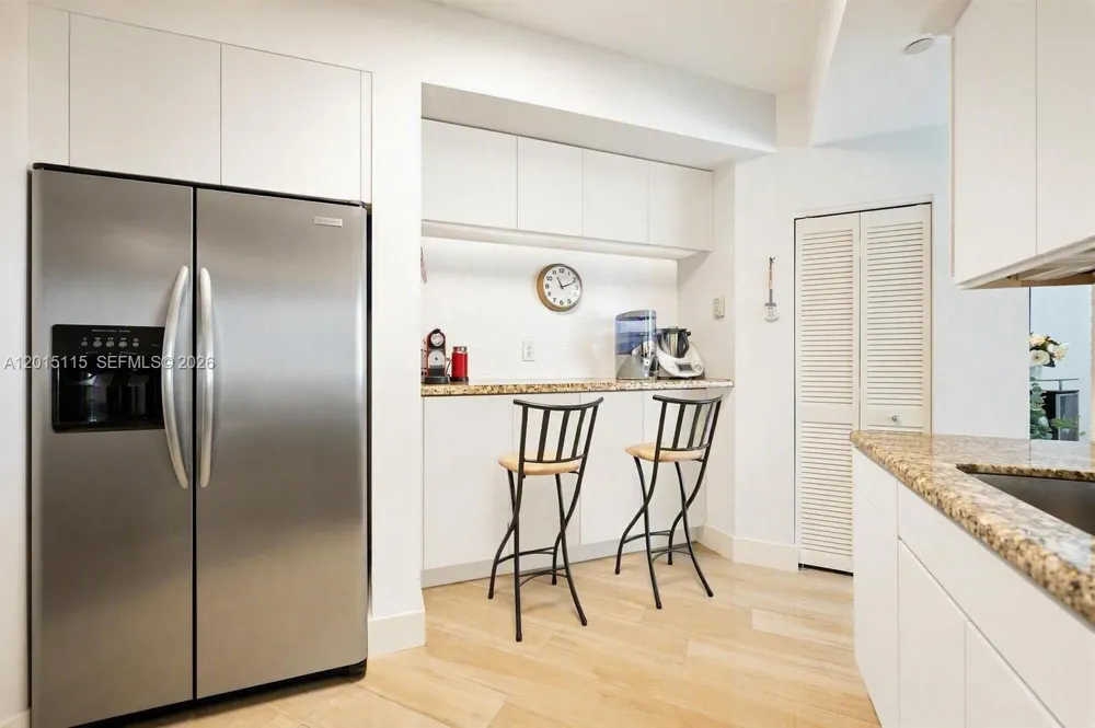 888 Brickell Key Dr #609 Miami, FL 33131