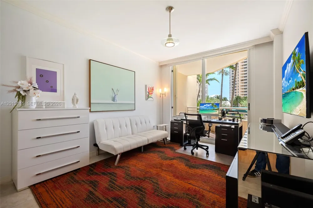 888 Brickell Key Dr #609 Miami, FL 33131