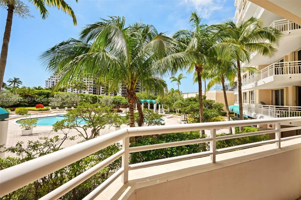 888 Brickell Key Dr #609 Miami, FL 33131