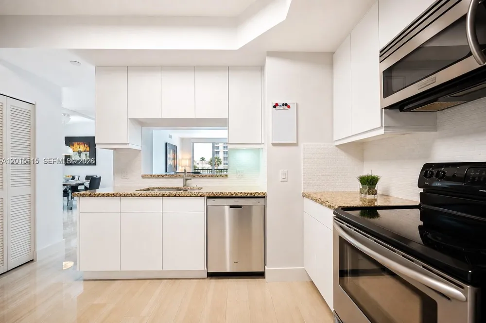 888 Brickell Key Dr #609 Miami, FL 33131
