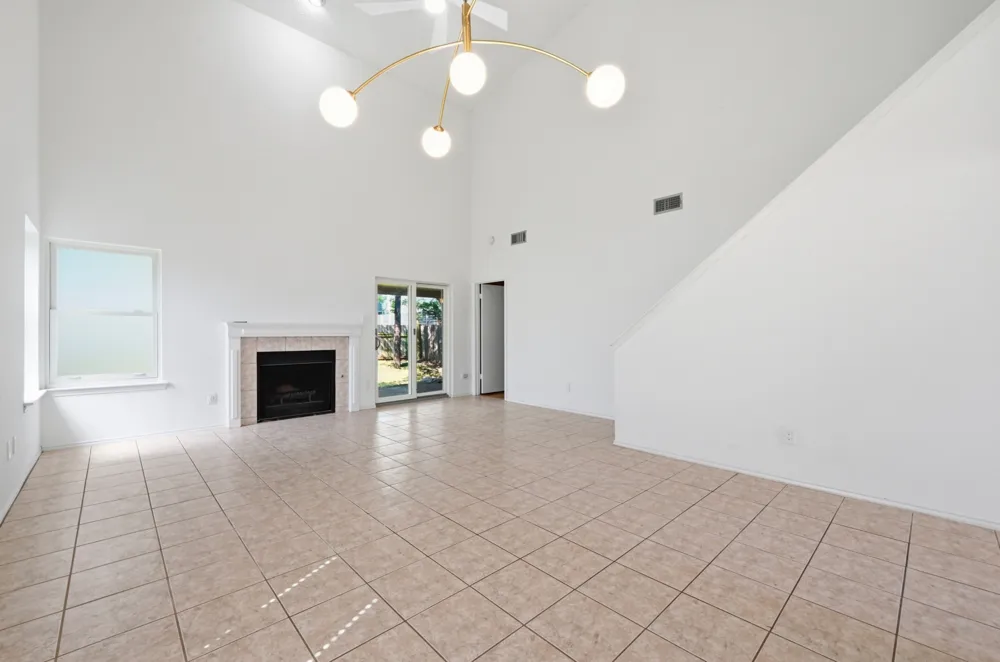 4009 Alexandria Drive Austin, TX 78749