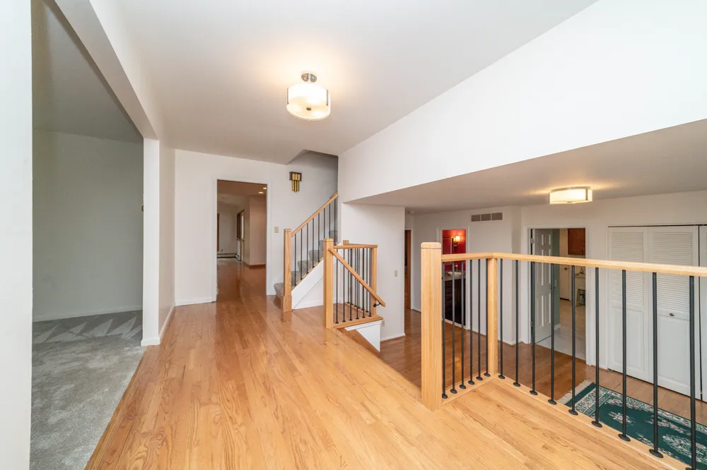 34150 Hunters Row Farmington Hills, MI 48331