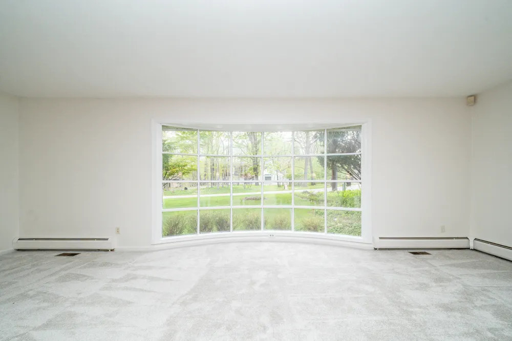 34150 Hunters Row Farmington Hills, MI 48331