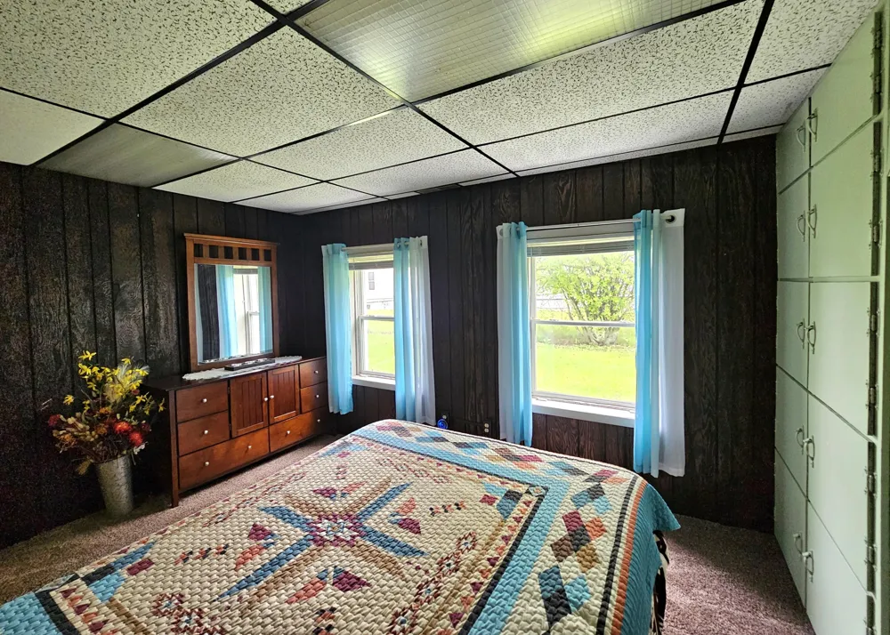 583 Shirley Drive Blackman Charter Township, MI 49202