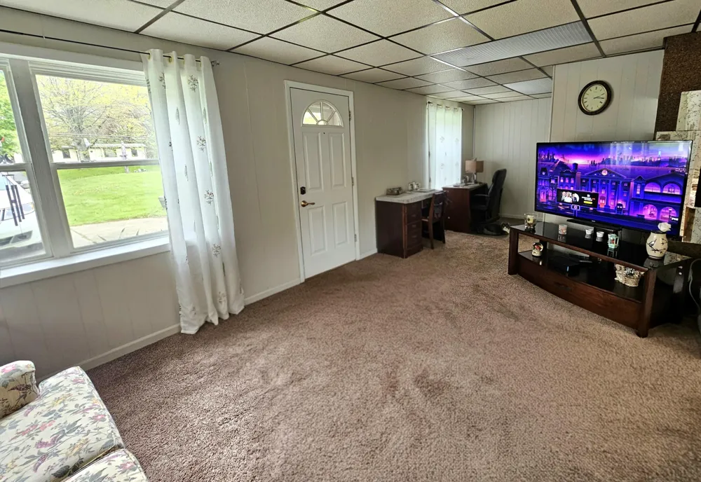 583 Shirley Drive Blackman Charter Township, MI 49202
