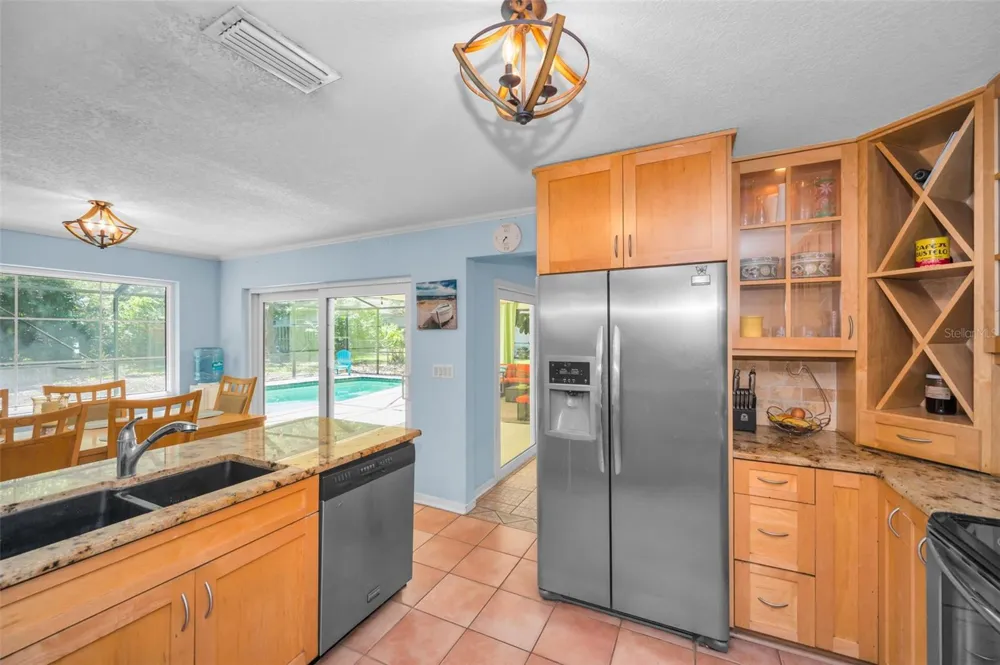 520 SANDY HOOK ROAD Palm Harbor, FL 34683