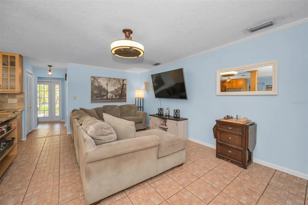 520 SANDY HOOK ROAD Palm Harbor, FL 34683