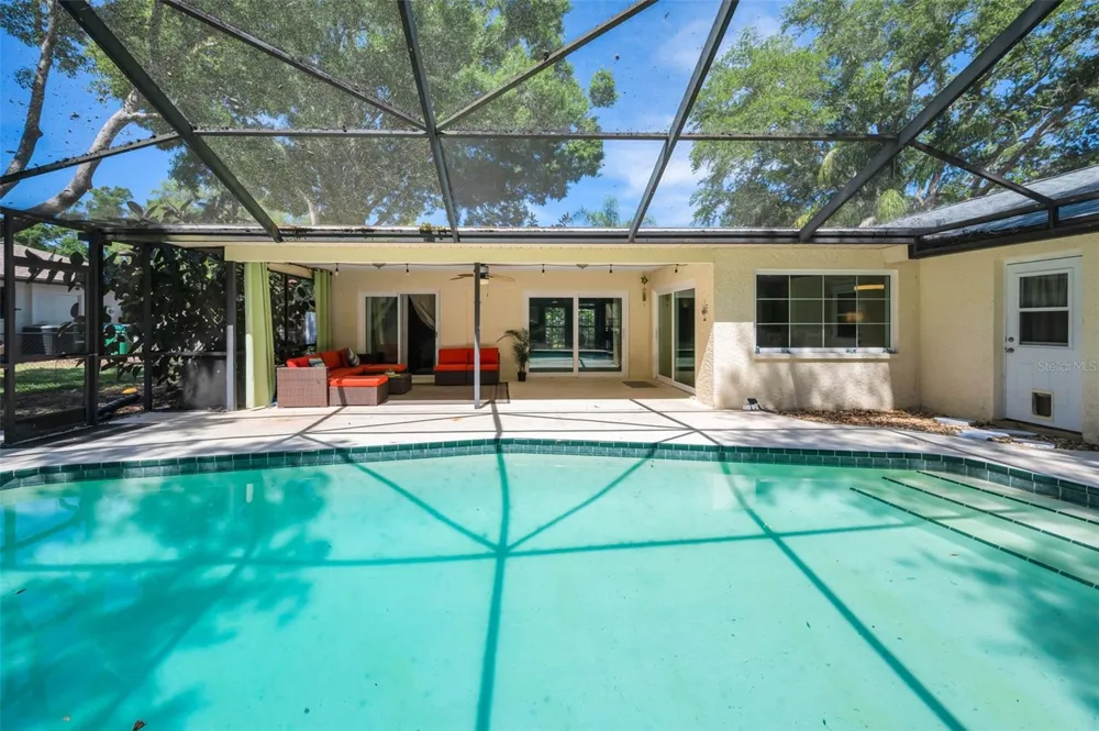 520 SANDY HOOK ROAD Palm Harbor, FL 34683