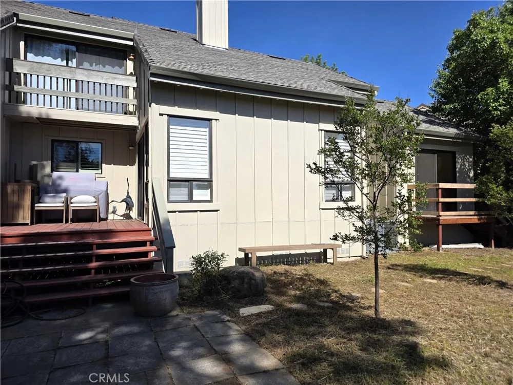 11 Alameda Park Chico, CA 95928