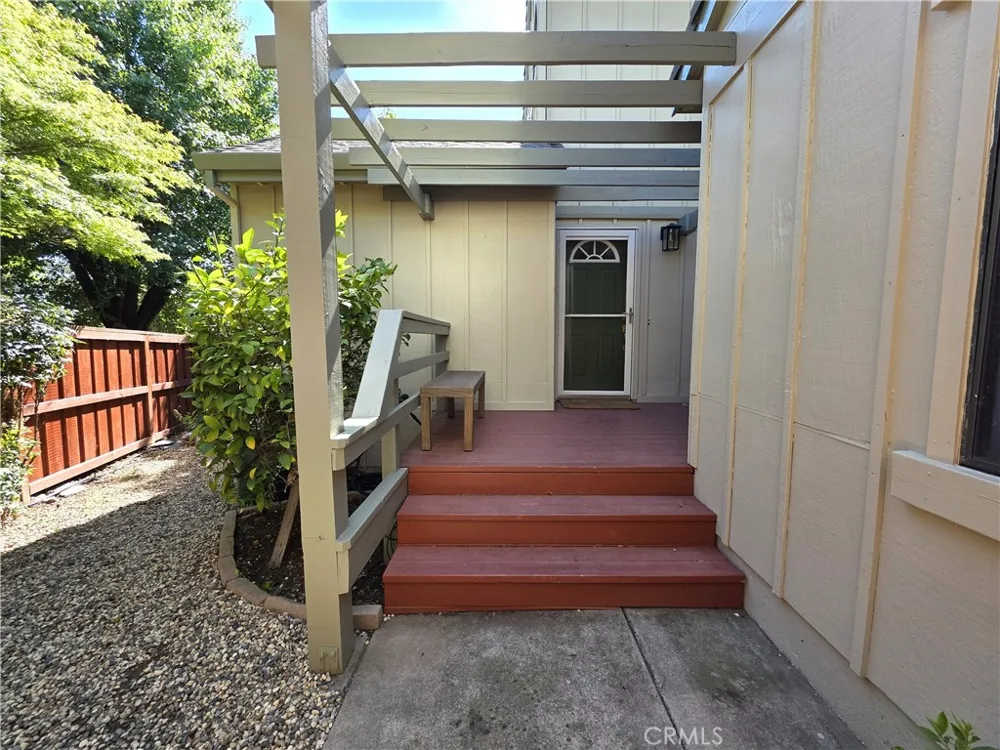 11 Alameda Park Chico, CA 95928