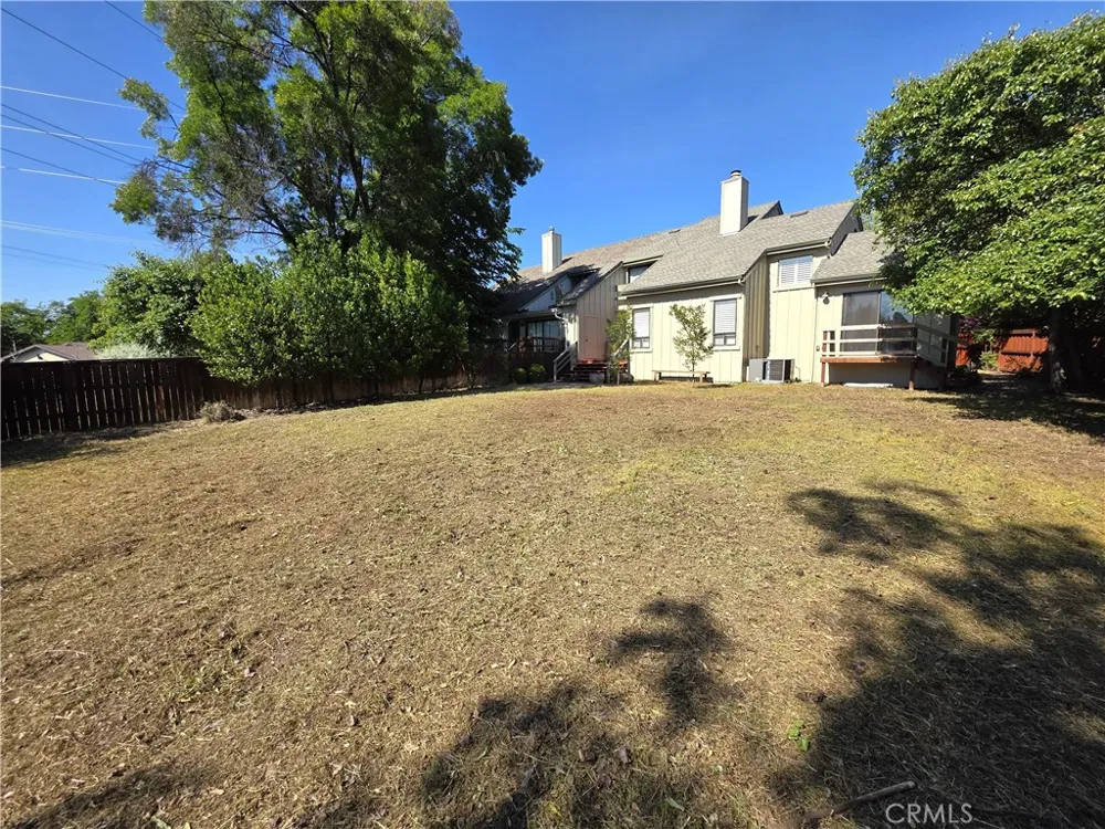 11 Alameda Park Chico, CA 95928