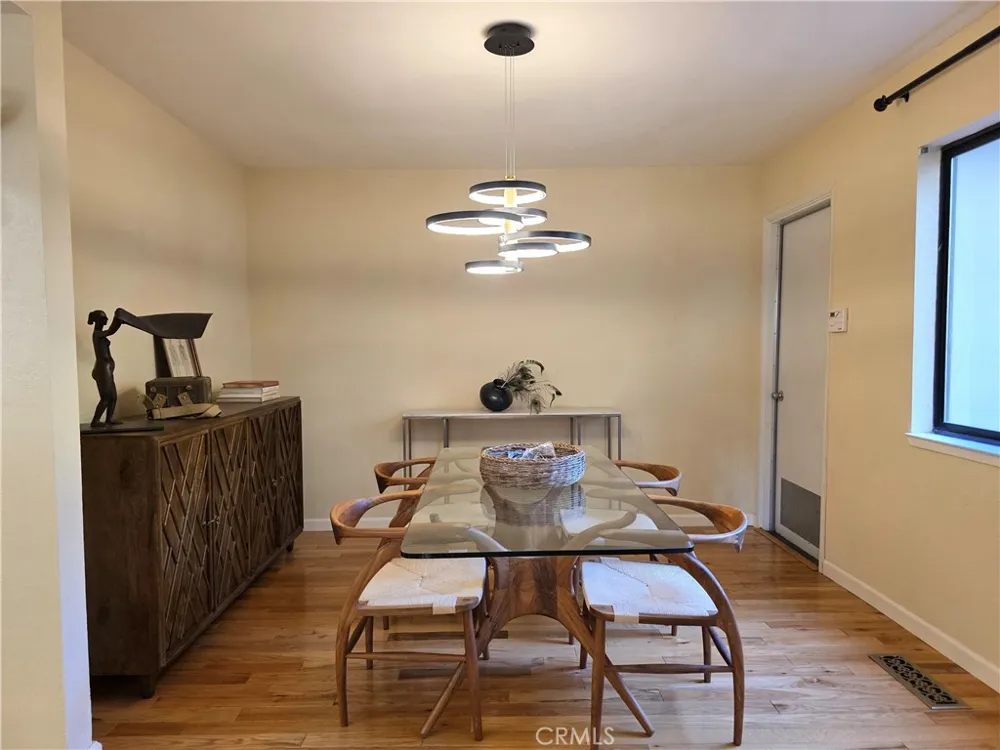 11 Alameda Park Chico, CA 95928