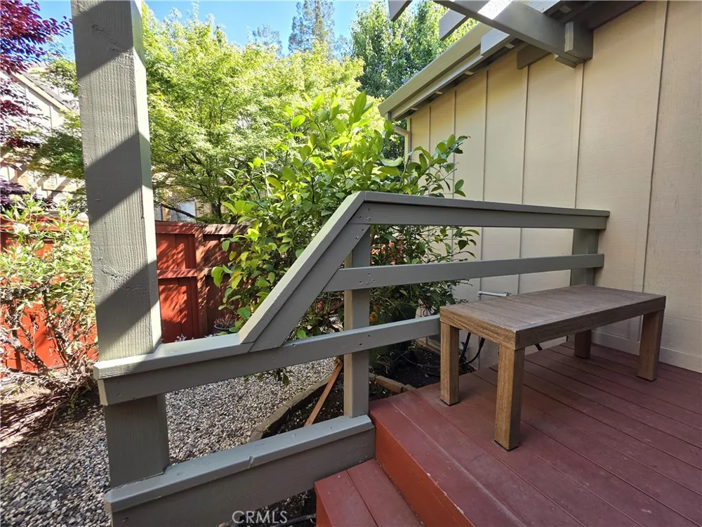11 Alameda Park Chico, CA 95928