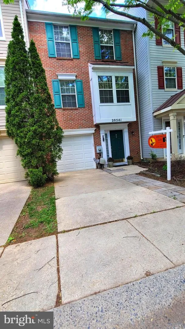 20541 GOLF COURSE DRIVE #306 Germantown, MD 20874