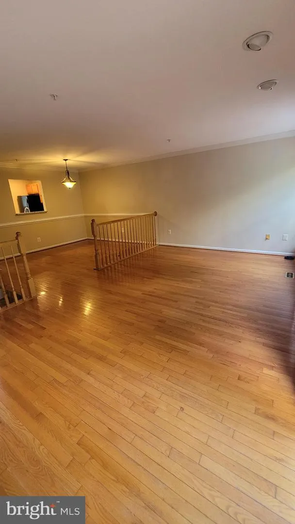 20541 GOLF COURSE DRIVE #306 Germantown, MD 20874