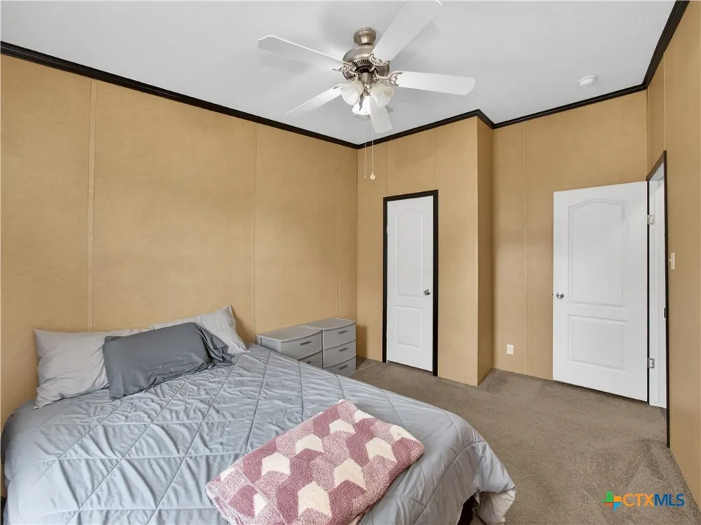 149 High Ridge Meadows Drive Gonzales, TX 78629