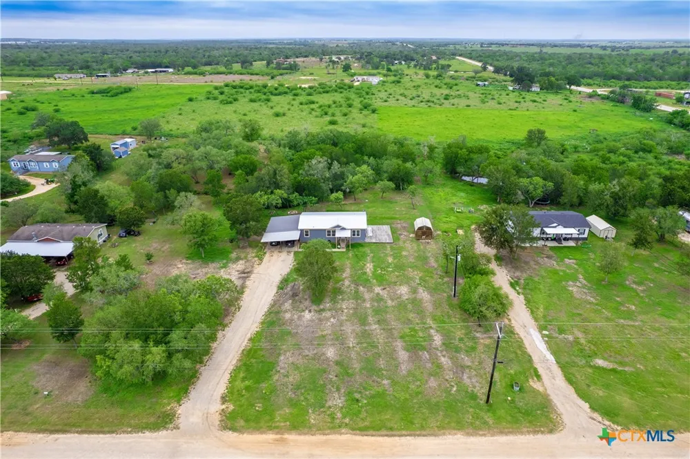 149 High Ridge Meadows Drive Gonzales, TX 78629