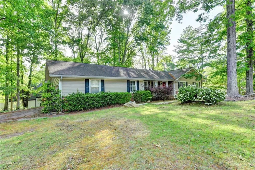 3740 Clubland Drive Marietta, GA 30068