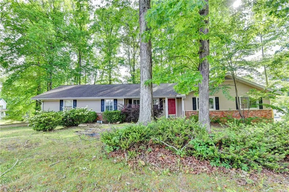 3740 Clubland Drive Marietta, GA 30068