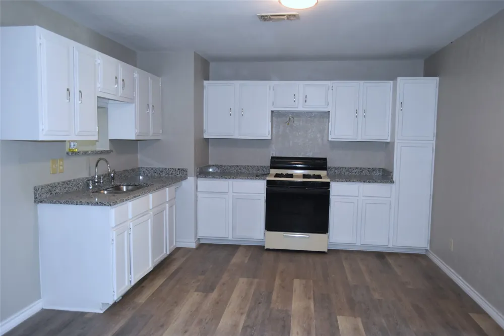 121 Dundee Drive Wichita Falls, TX 76302