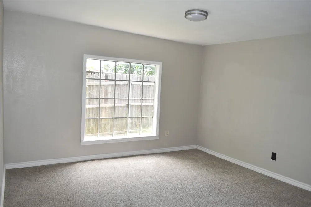 121 Dundee Drive Wichita Falls, TX 76302