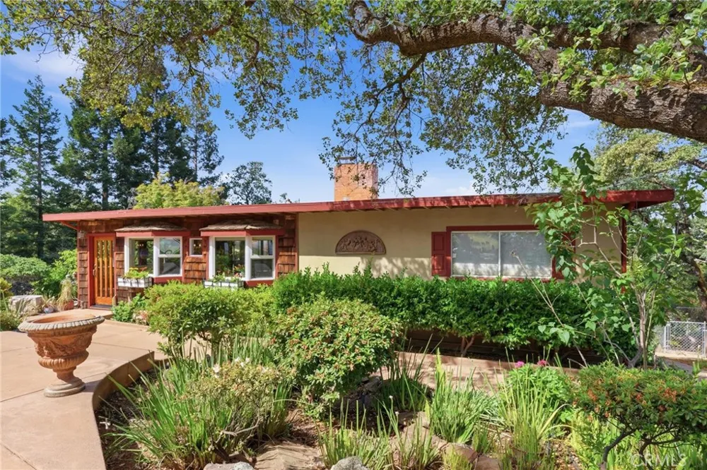 270 Riverview Oroville, CA 95966