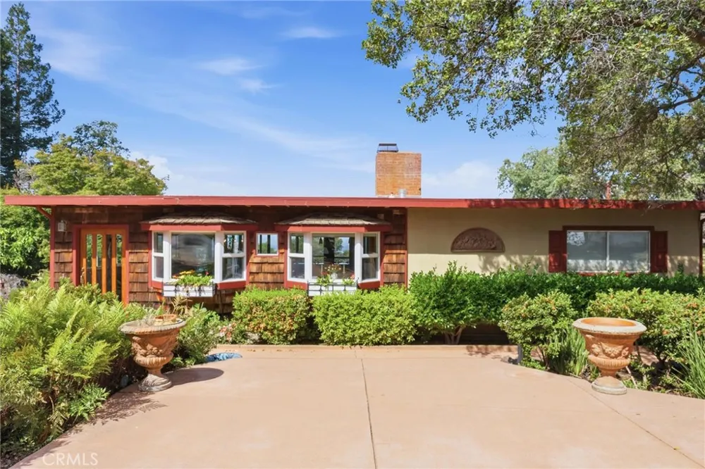 270 Riverview Oroville, CA 95966