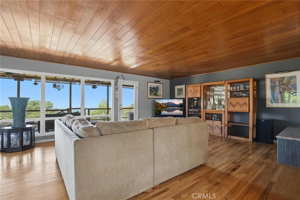 270 Riverview Oroville, CA 95966