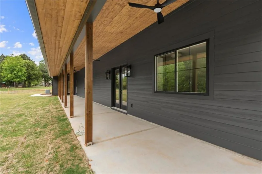 112 Summit Lane Bremen, GA 30110