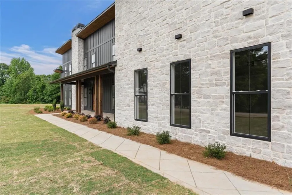 112 Summit Lane Bremen, GA 30110
