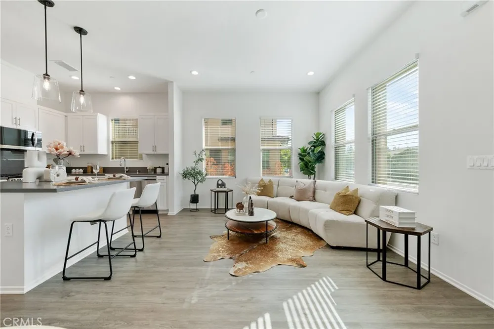 818 Francesca Dr Walnut, CA 91789