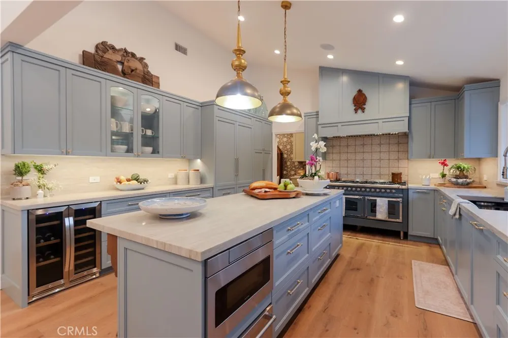 2533 Palos Verdes Drive North Rolling Hills Estates, CA 90274