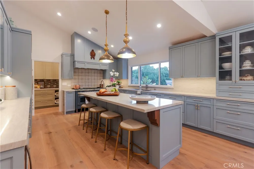 2533 Palos Verdes Drive North Rolling Hills Estates, CA 90274