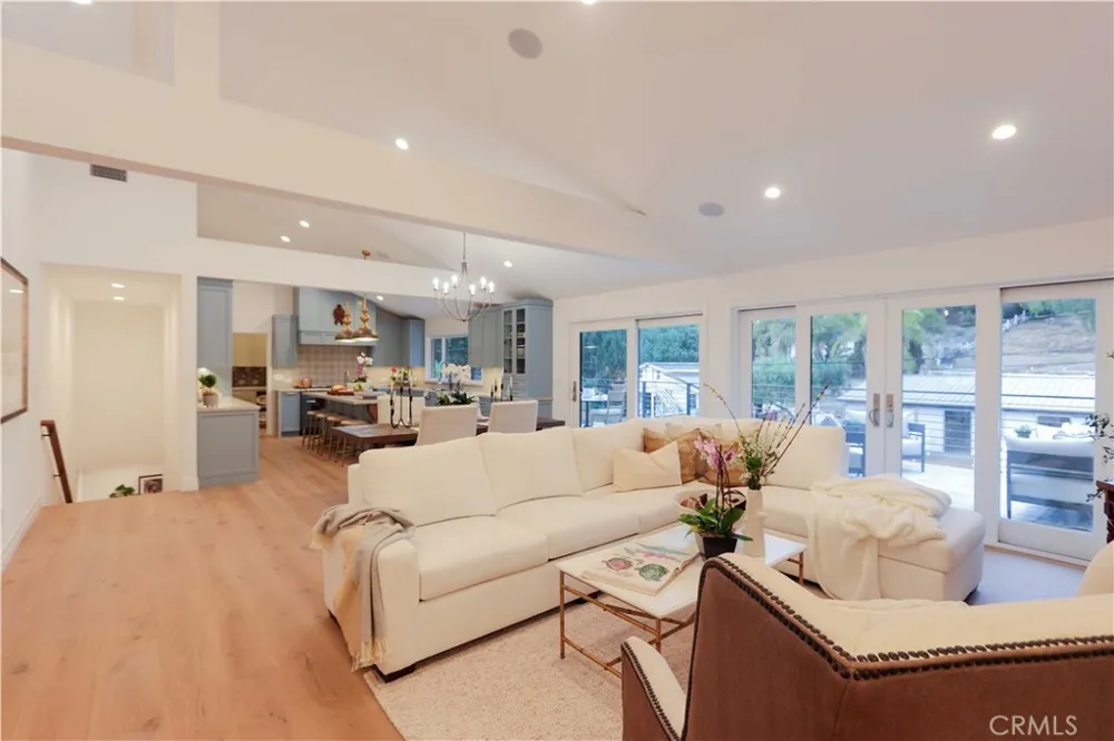 2533 Palos Verdes Drive North Rolling Hills Estates, CA 90274
