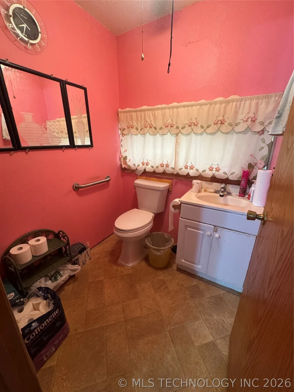101 3rd Street Hartshorne, OK 74547